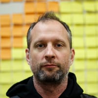 Alex Zimmerman Headshot