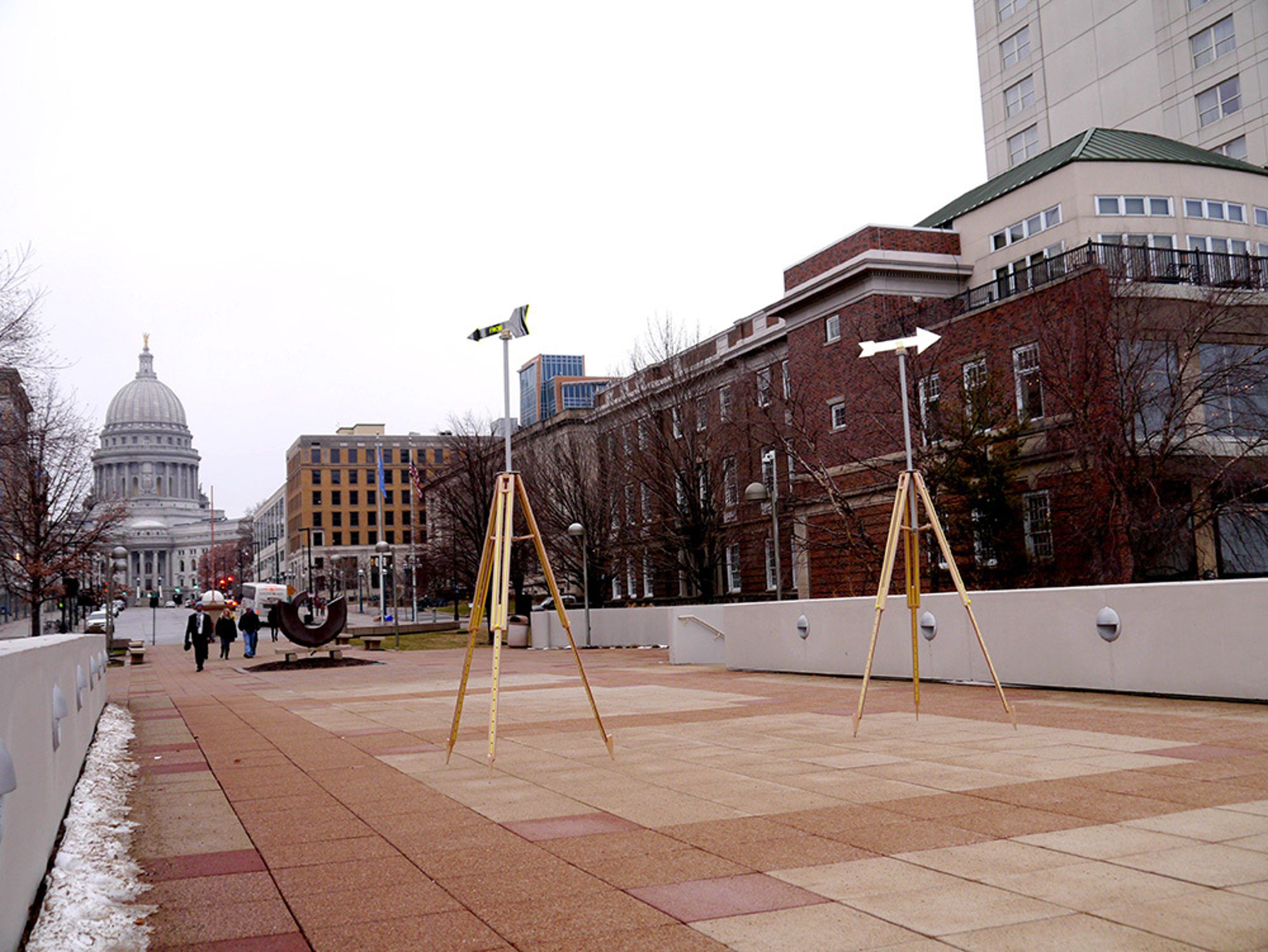 itinerant landmarks: as the wind goes