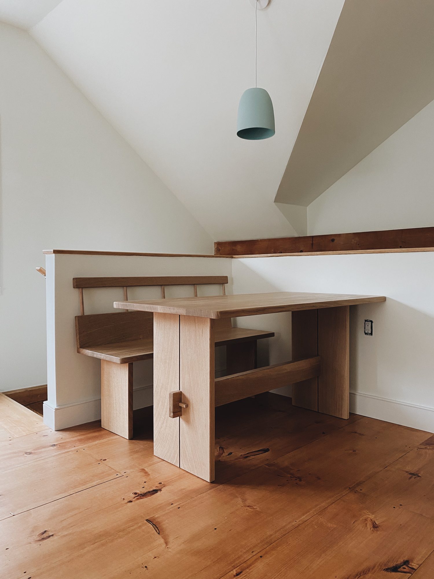 Meg Trestle Table & Dining Bench