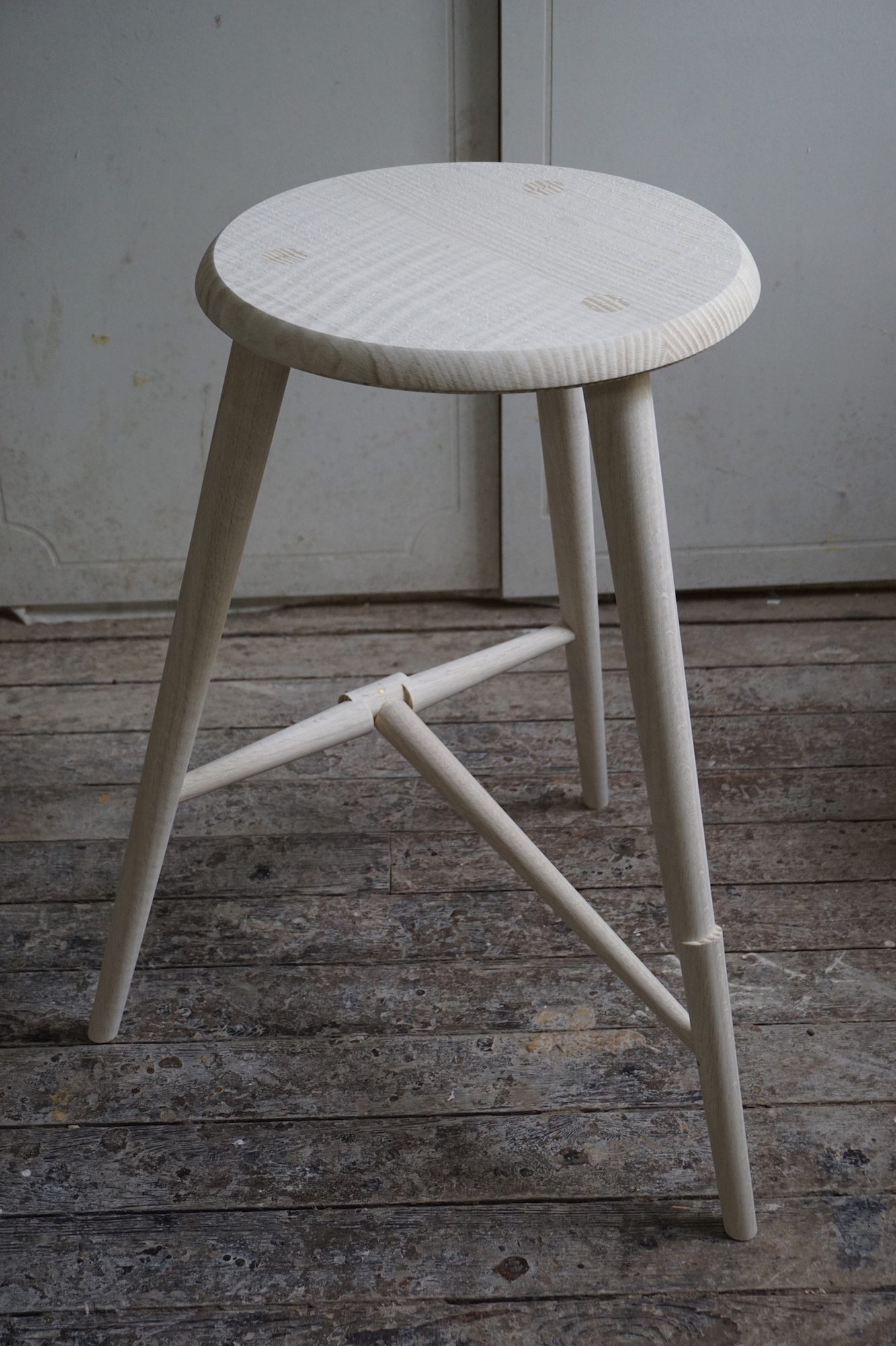 Bleached oak stool