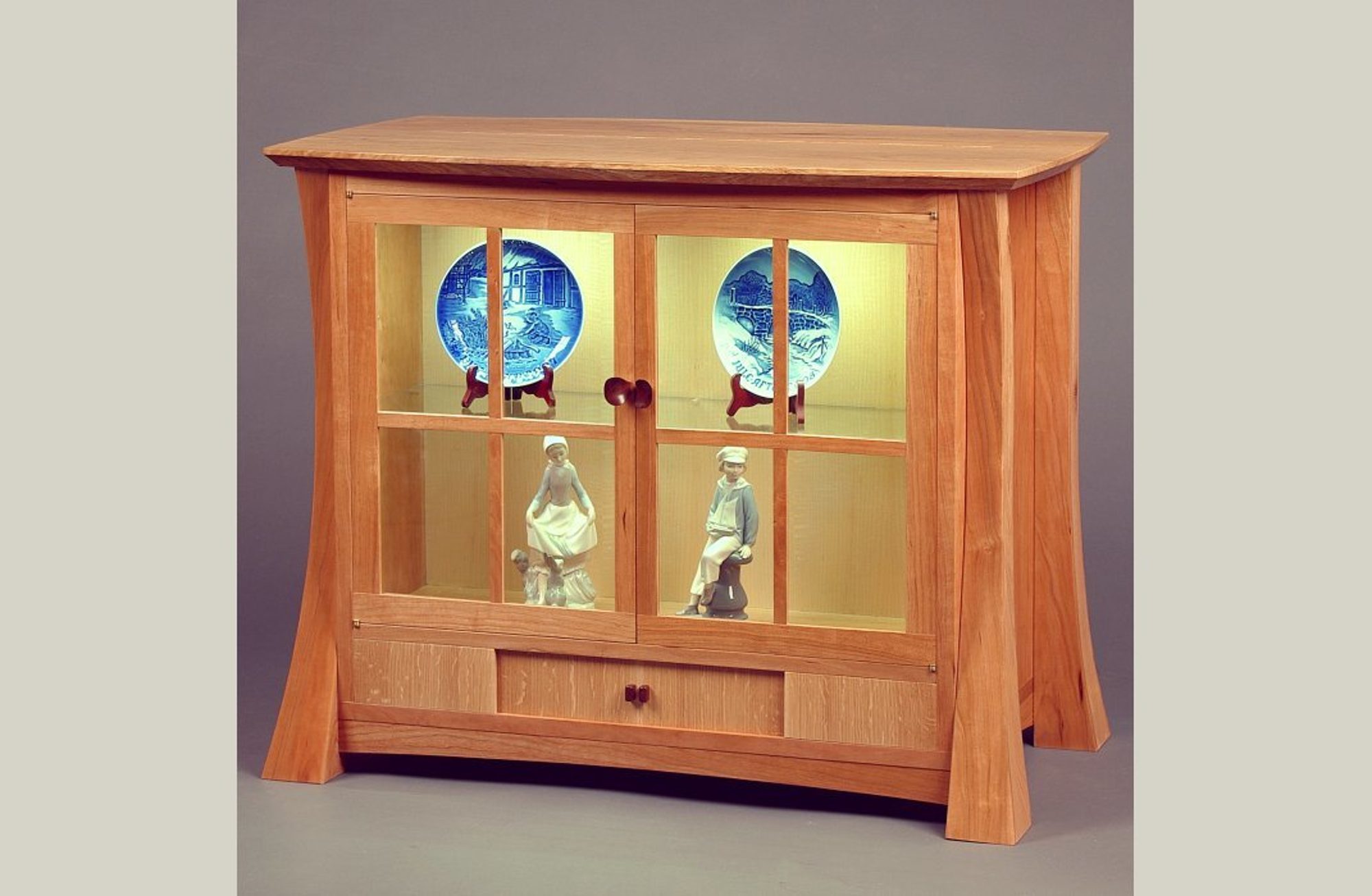 Showcase (and hidden TV cabinet)