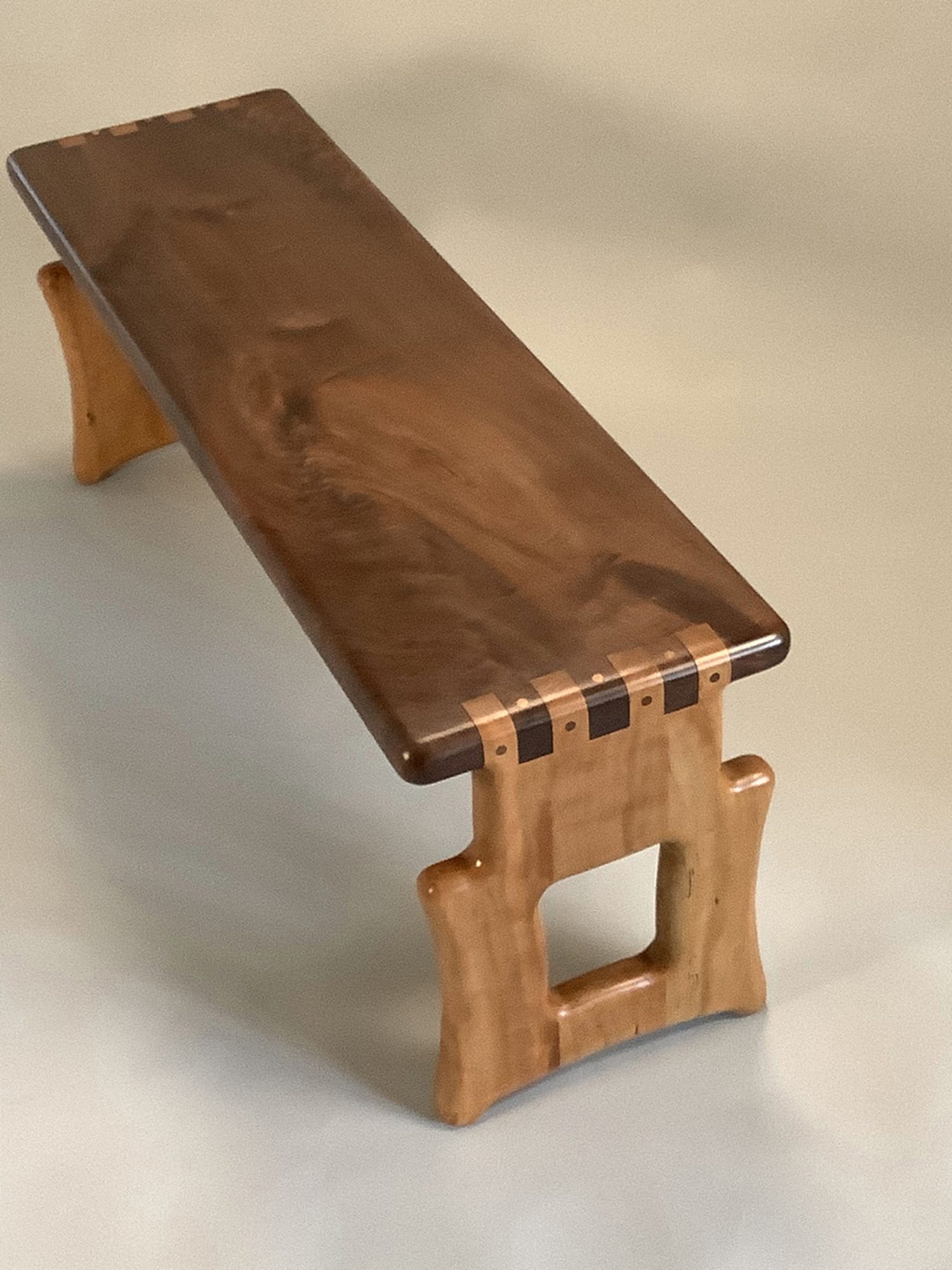 Ard Vista Bench