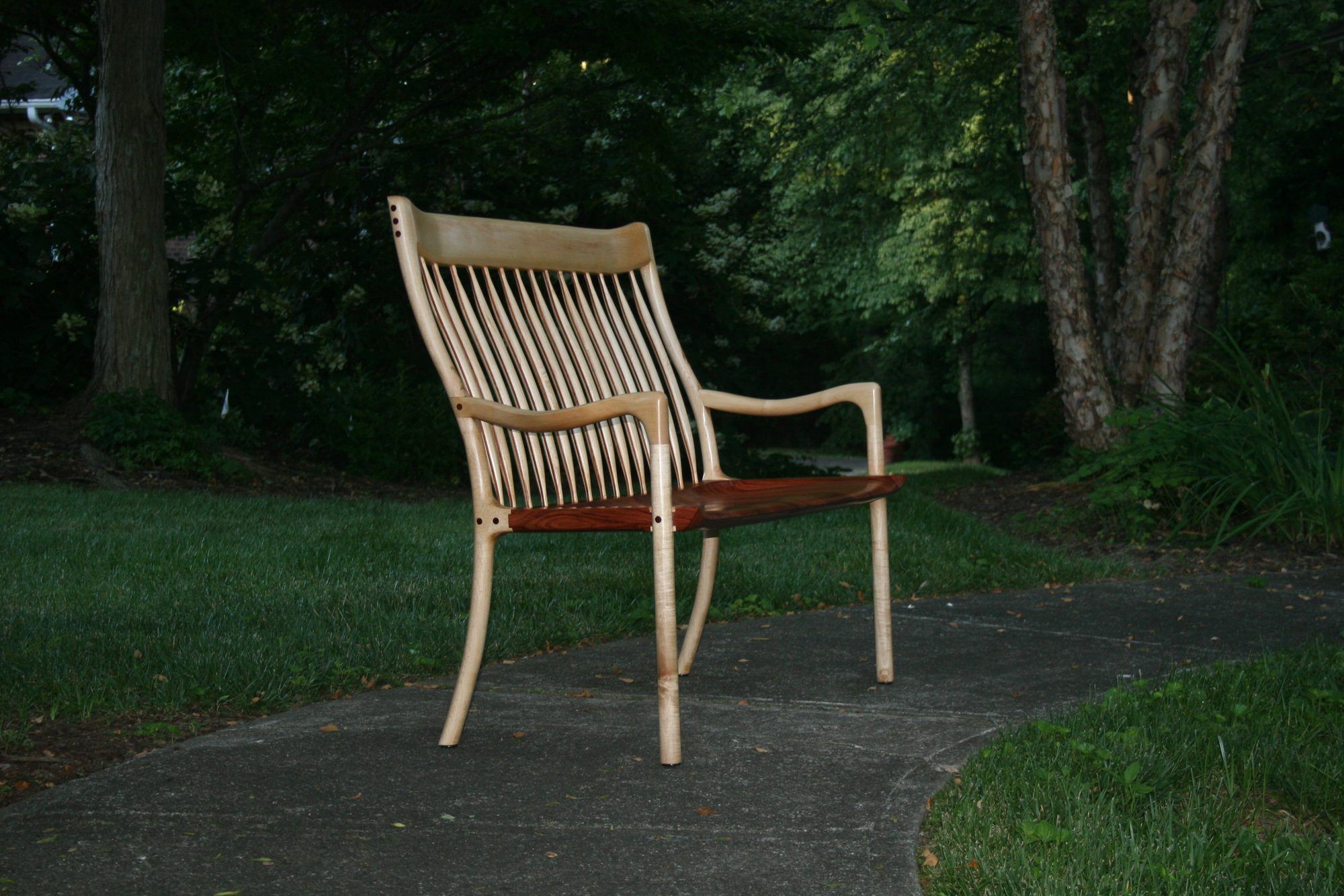 Bench with arms