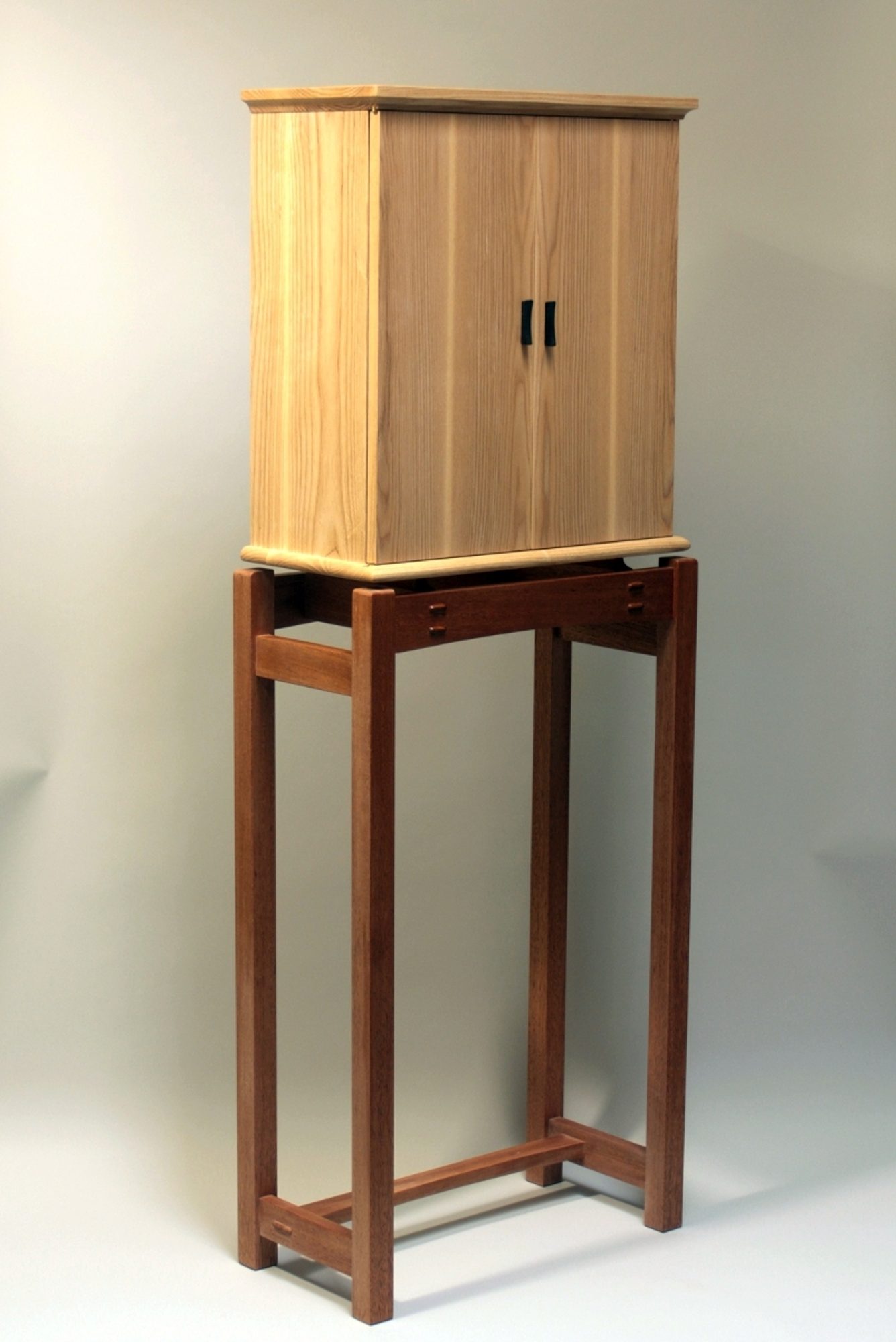 Ash Cabinet (closed)