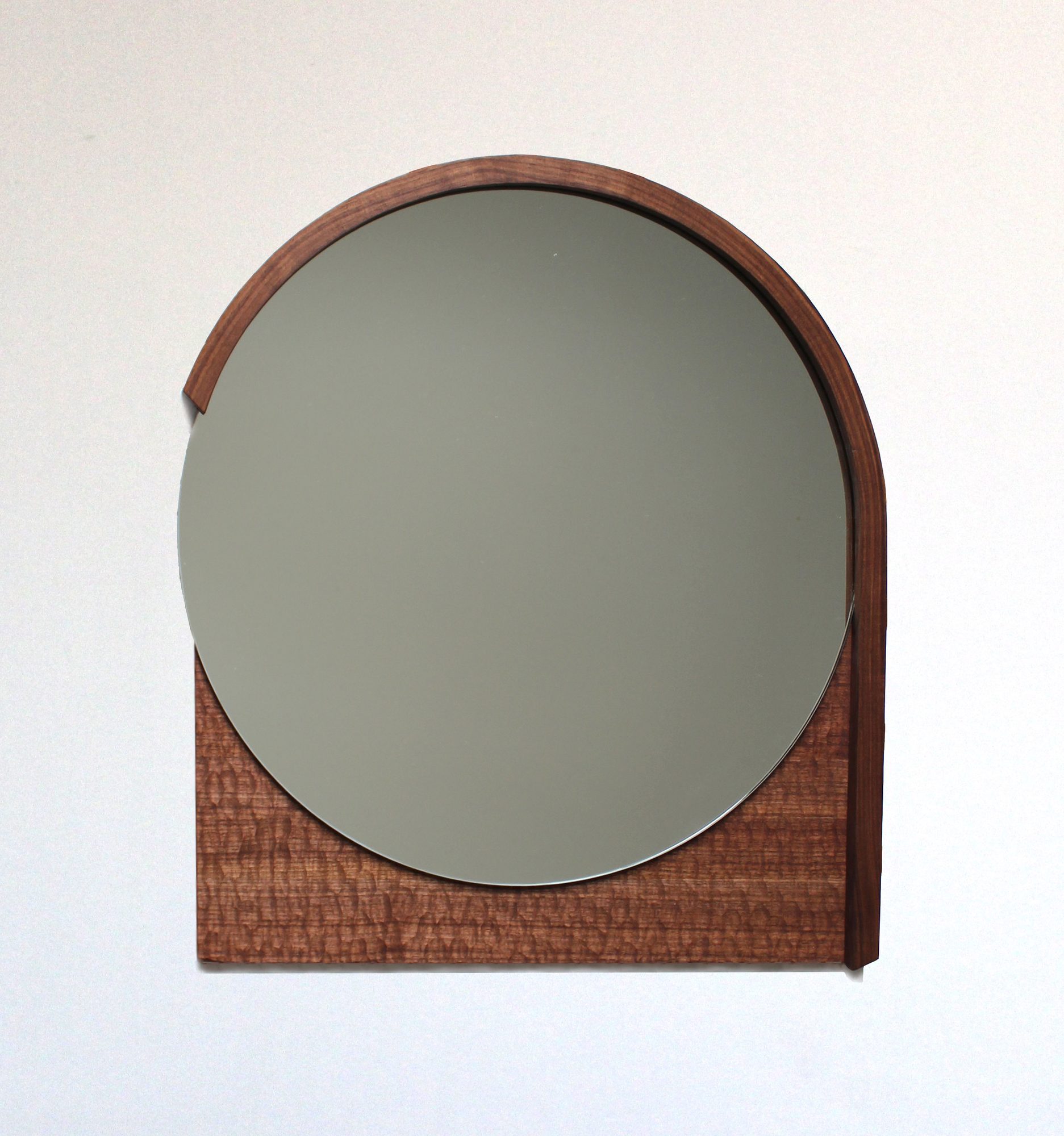 Arc Mirror
