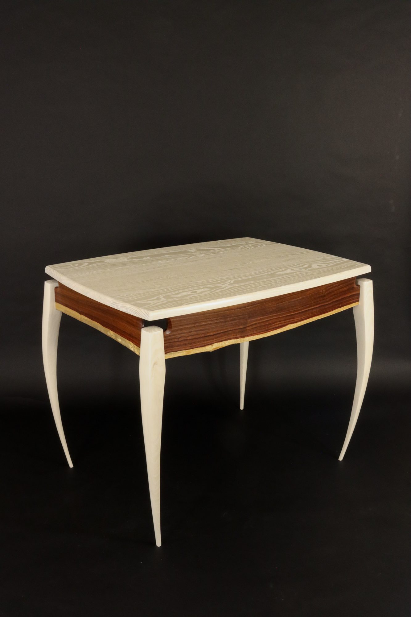Bar/Conversation Table