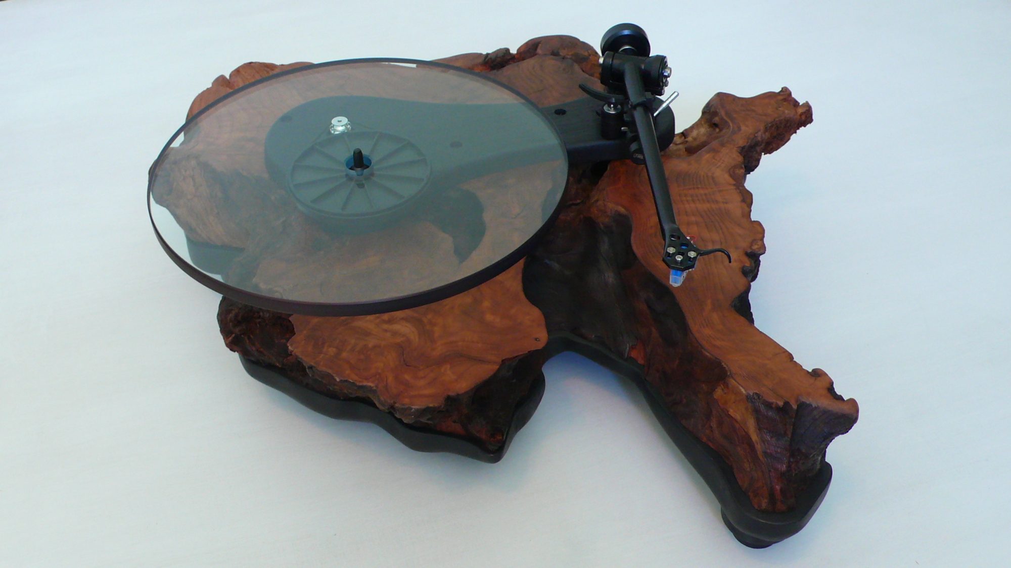Thoreau Turntable