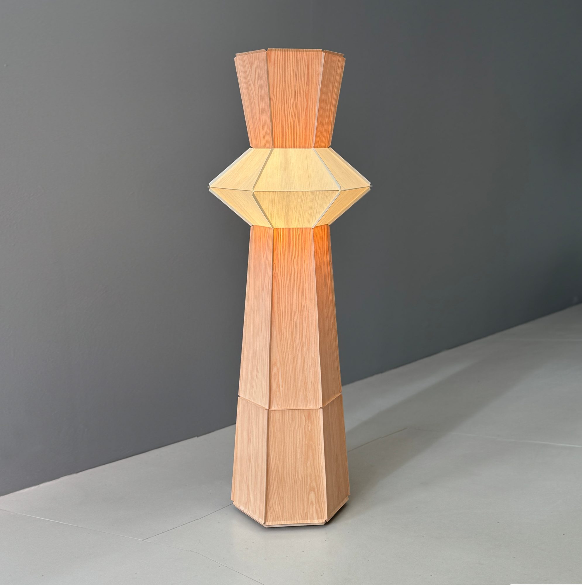Faro Floor Lamp