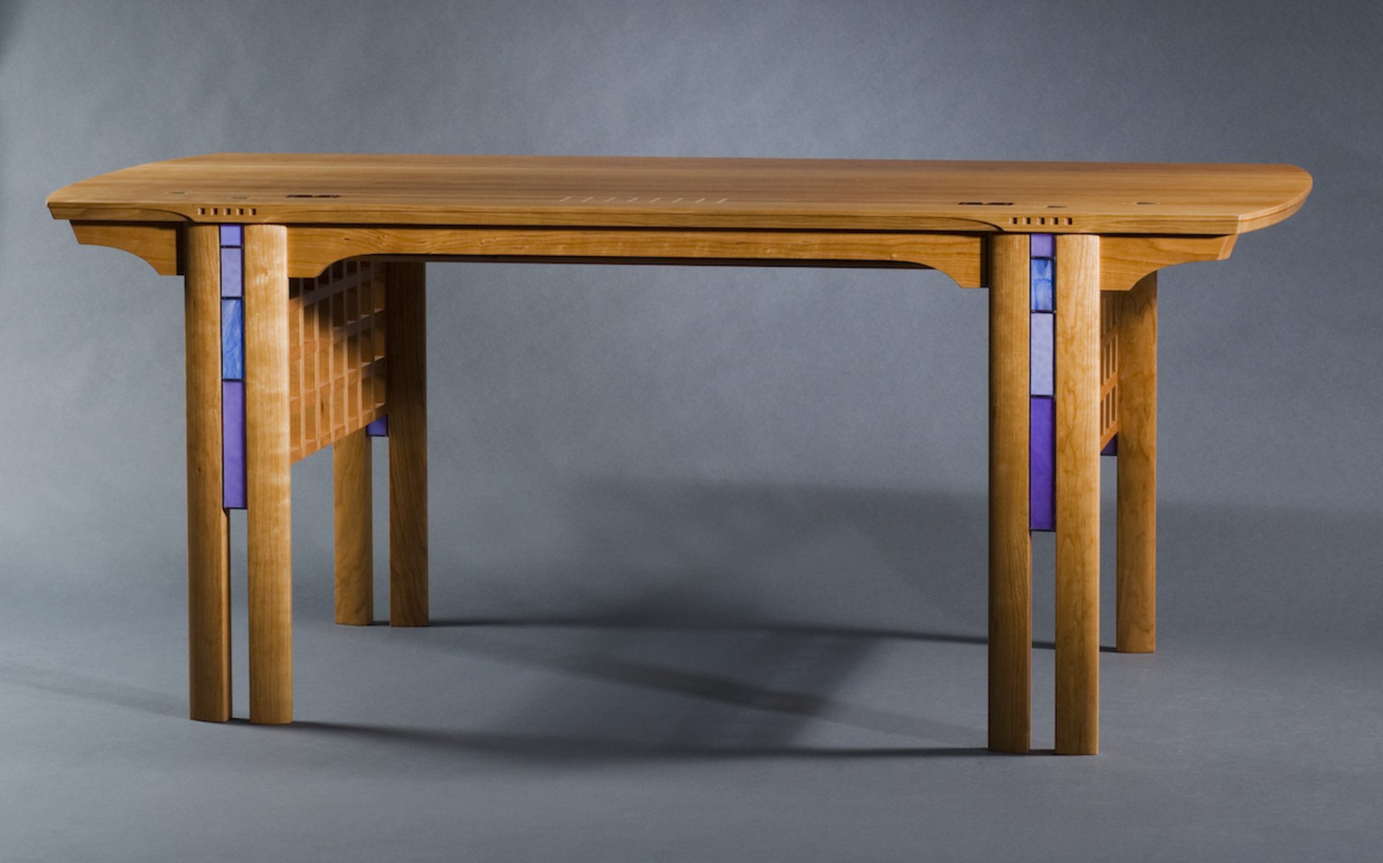 Glasgow Desk.