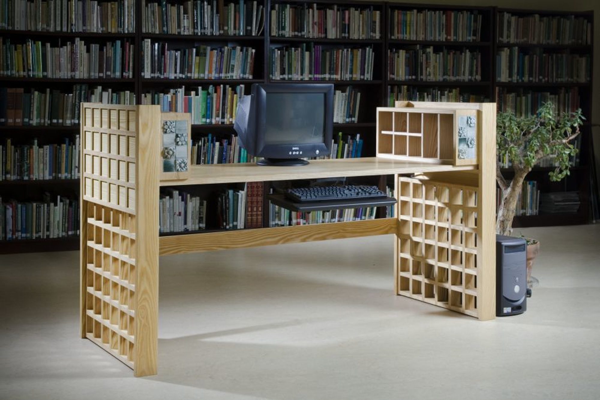 Hoffmann Computer Desk