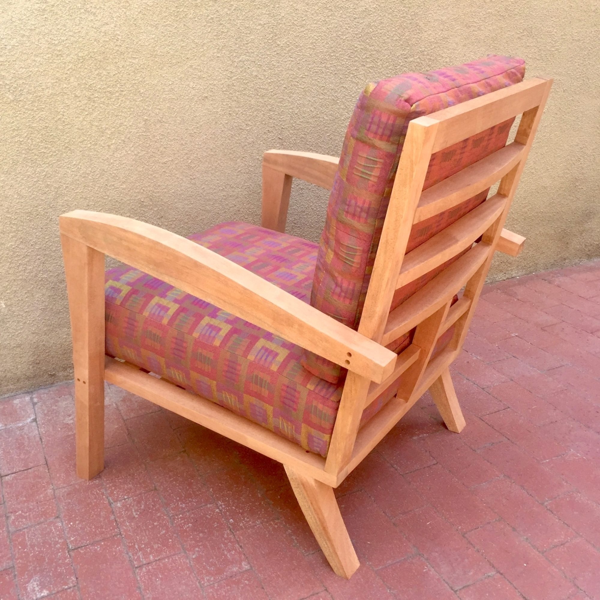 Avant Reading Chair