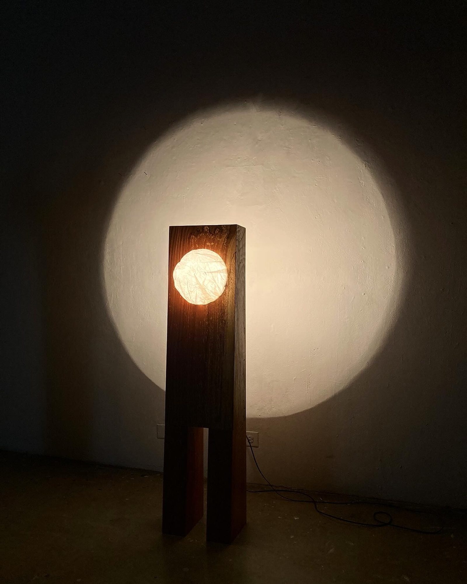 Singular Lamp