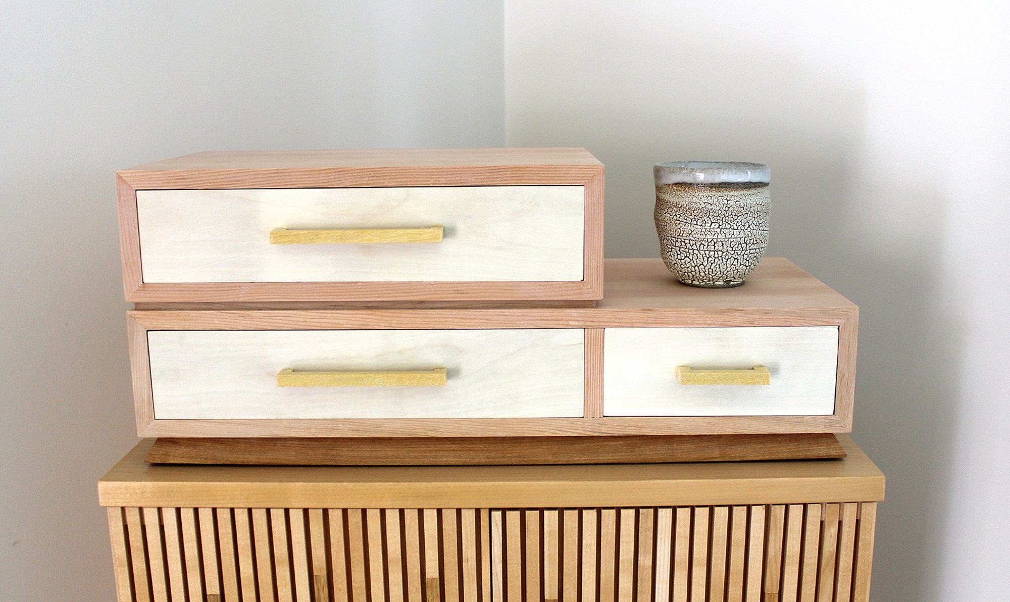 Tea Cabinet (Asymmetric)