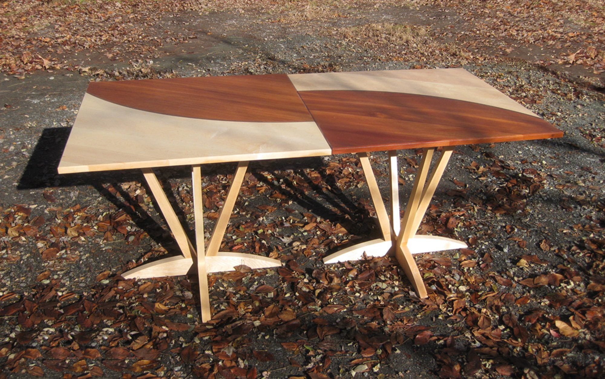 Bahia Cafe Tables