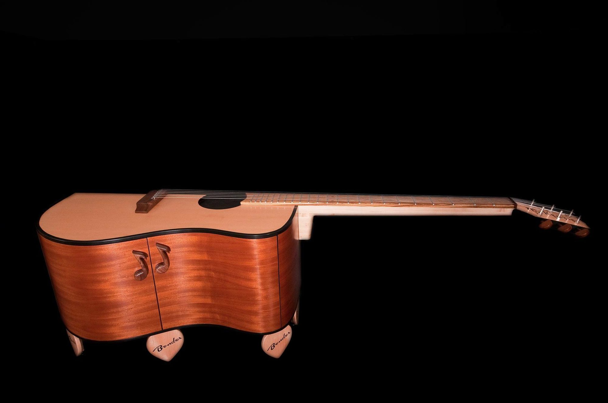 Guitar bar