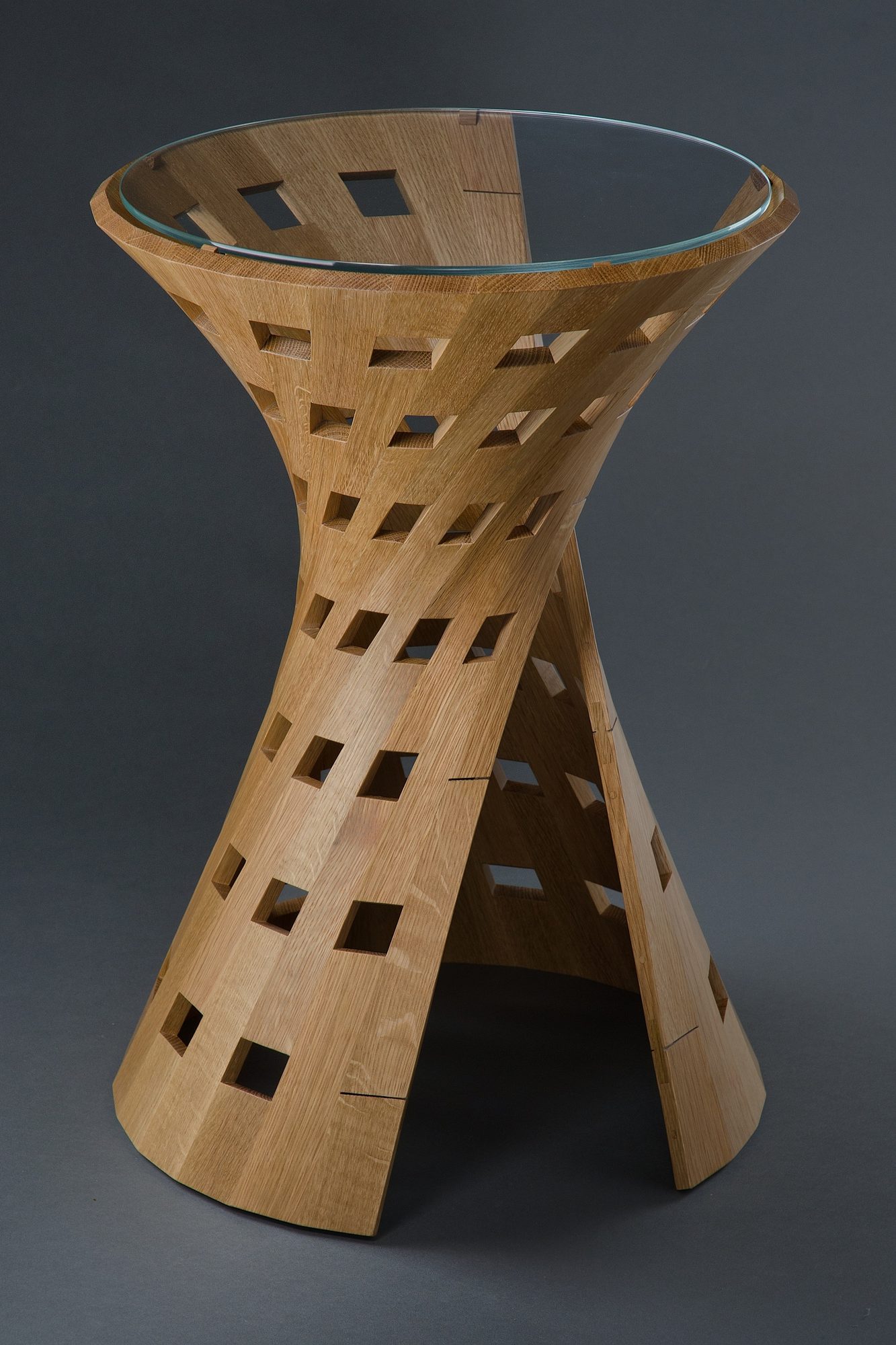 Coopered Twist Table