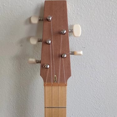 Tom Lees Banjo in Process 7