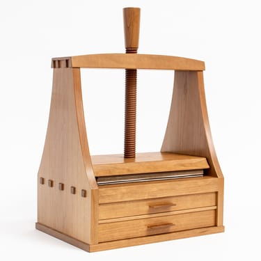 Krenov Zahrah Cherry Flower Press 1x