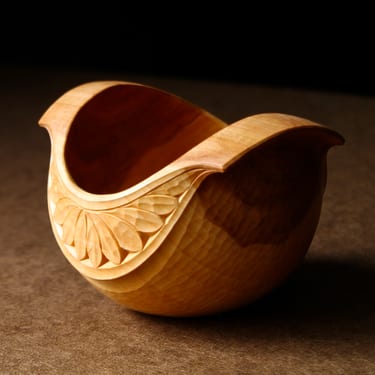 David Fisher Carved Apple Bowl