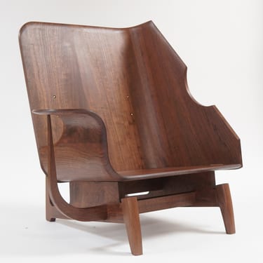 Mays Laura Gruntled Chair