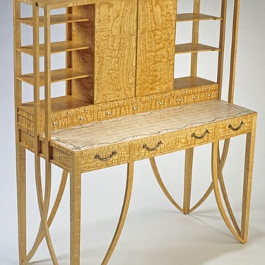 Curly Ash Dressing Table