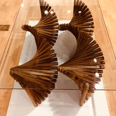 Helix Table