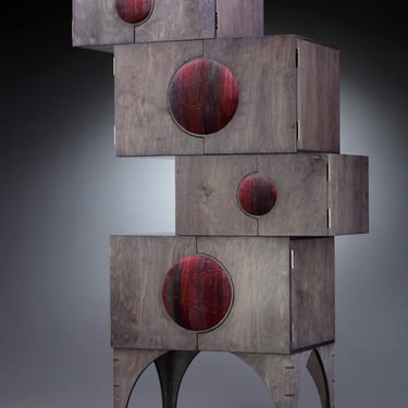 Luna Cabinet
