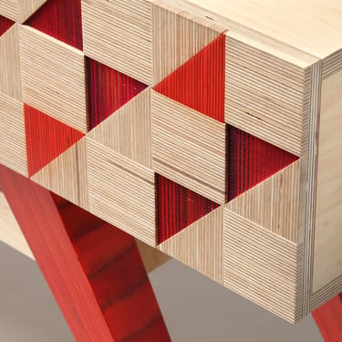 Monarch Table - detail