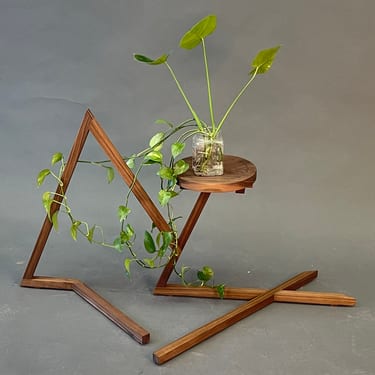 Trellis Table