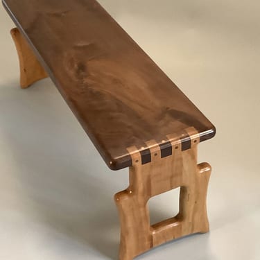 Ard Vista Bench