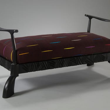 Makowa Love Seat