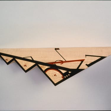 “Bobby P” wall-hung shelf