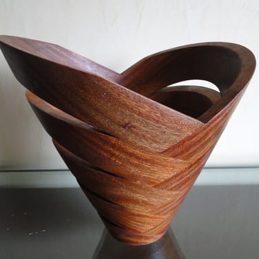 Flower pot