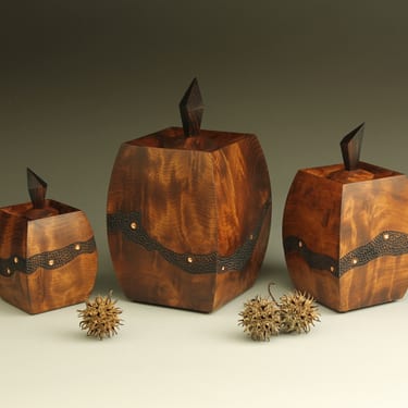 triptych boxes