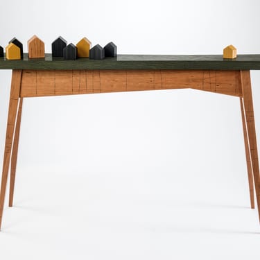 Near/Afar Table