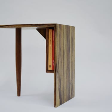 Taki Table