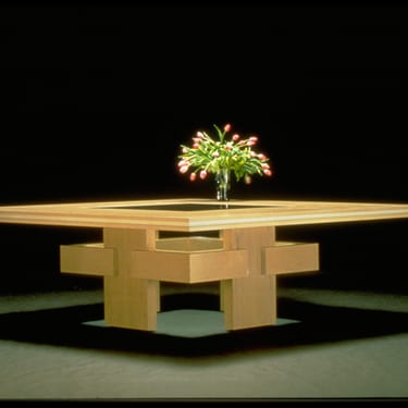 Katzenberg Dining Table