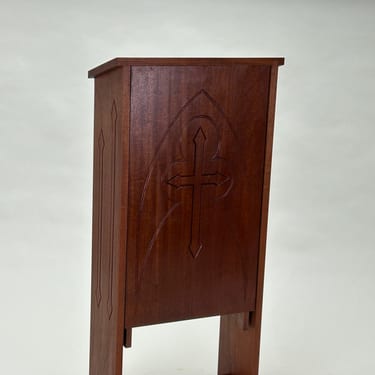 Prayer stool 2