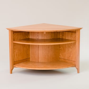 Corner Table