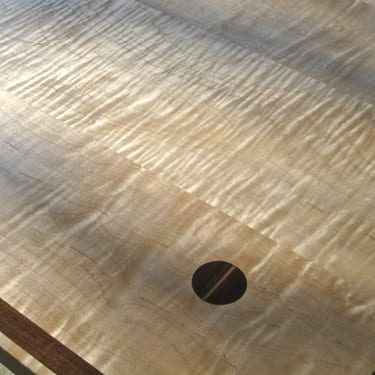 New windsor Desk - detail