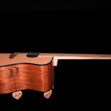 Tom Elman Guitar bar