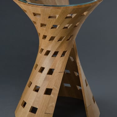 Coopered Twist Table