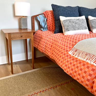 Shaker Table 3