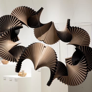 Vivian Chiu Inclination