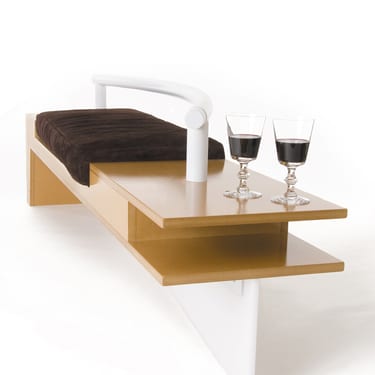 Neutra(L) Bench I