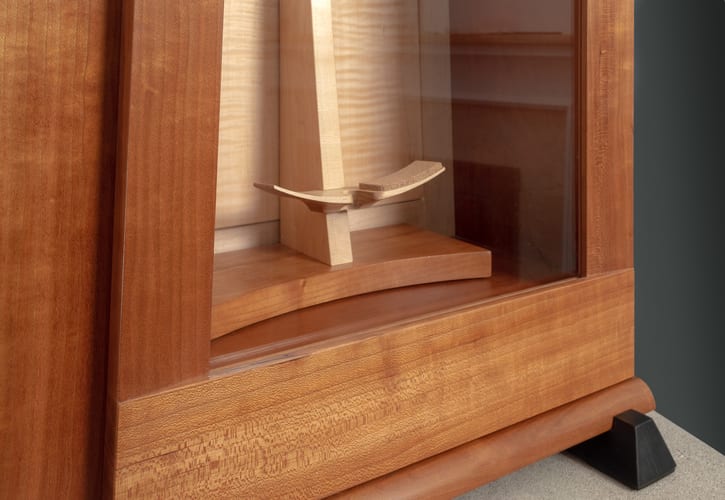 "Metronone Violin Cabinet" Detail