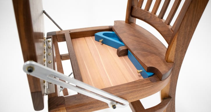 Chair-valet, detail