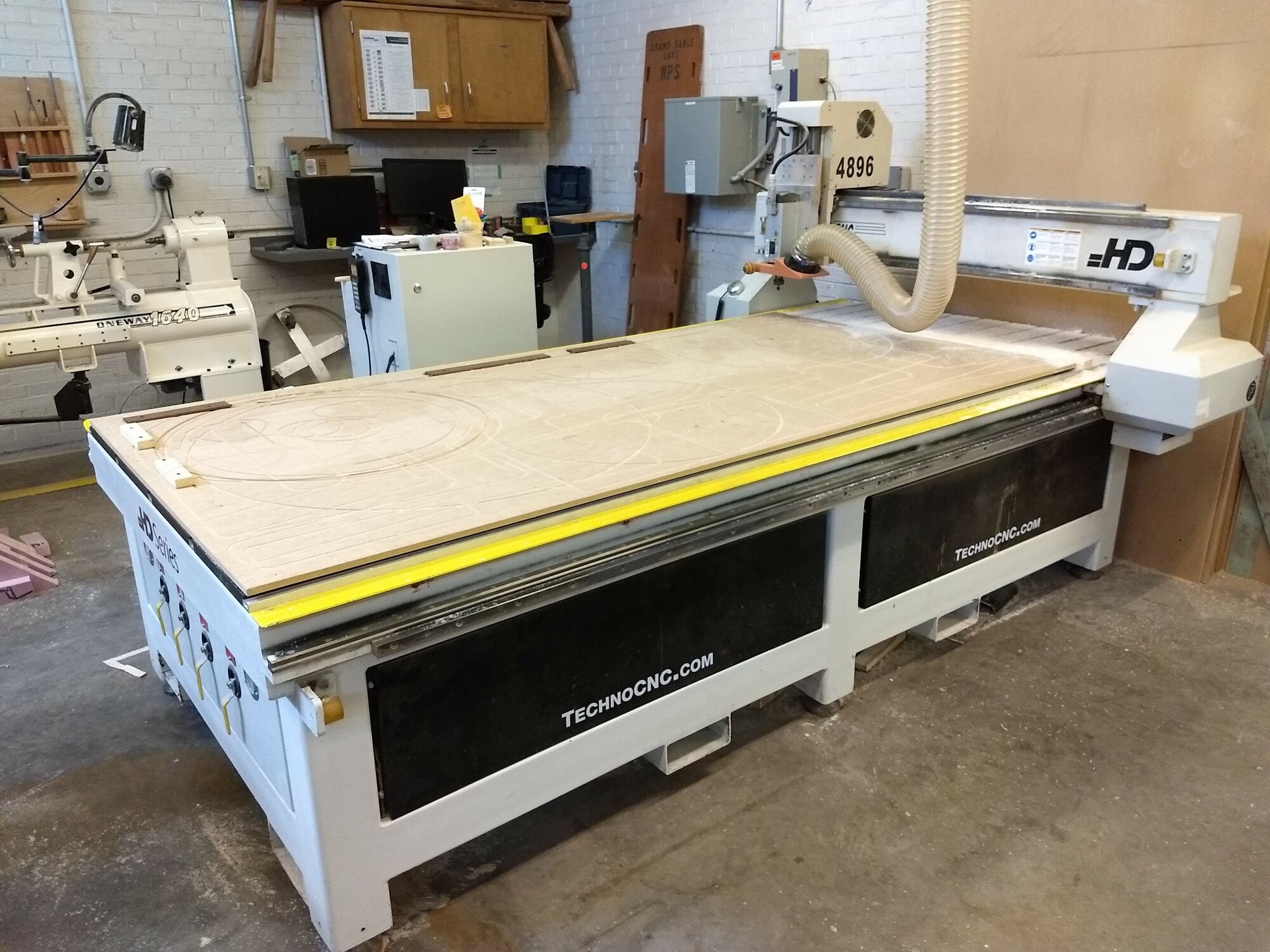 NMU 4 x 8 Techno CNC Router