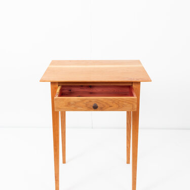 Shaker table