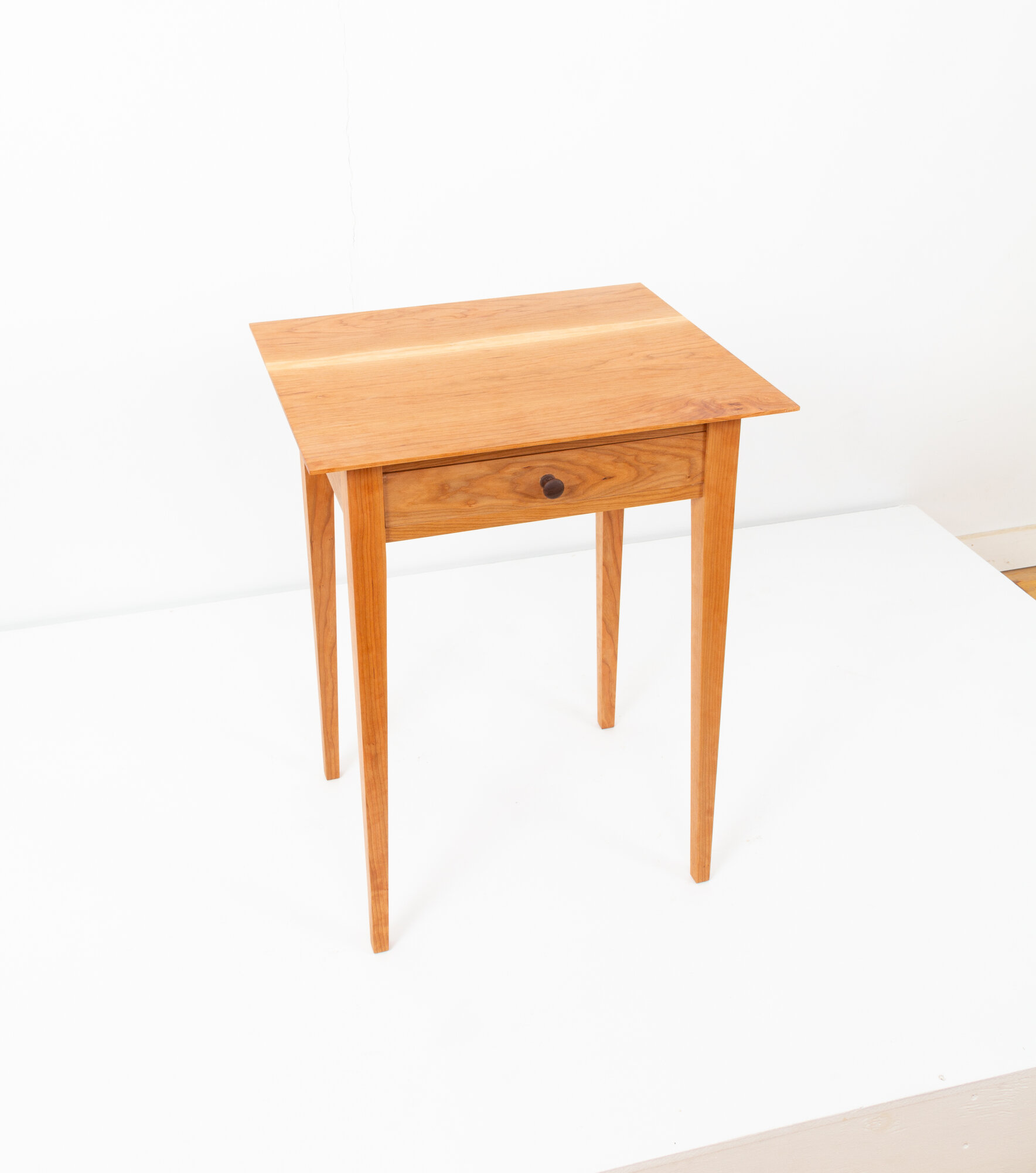 Shaker table